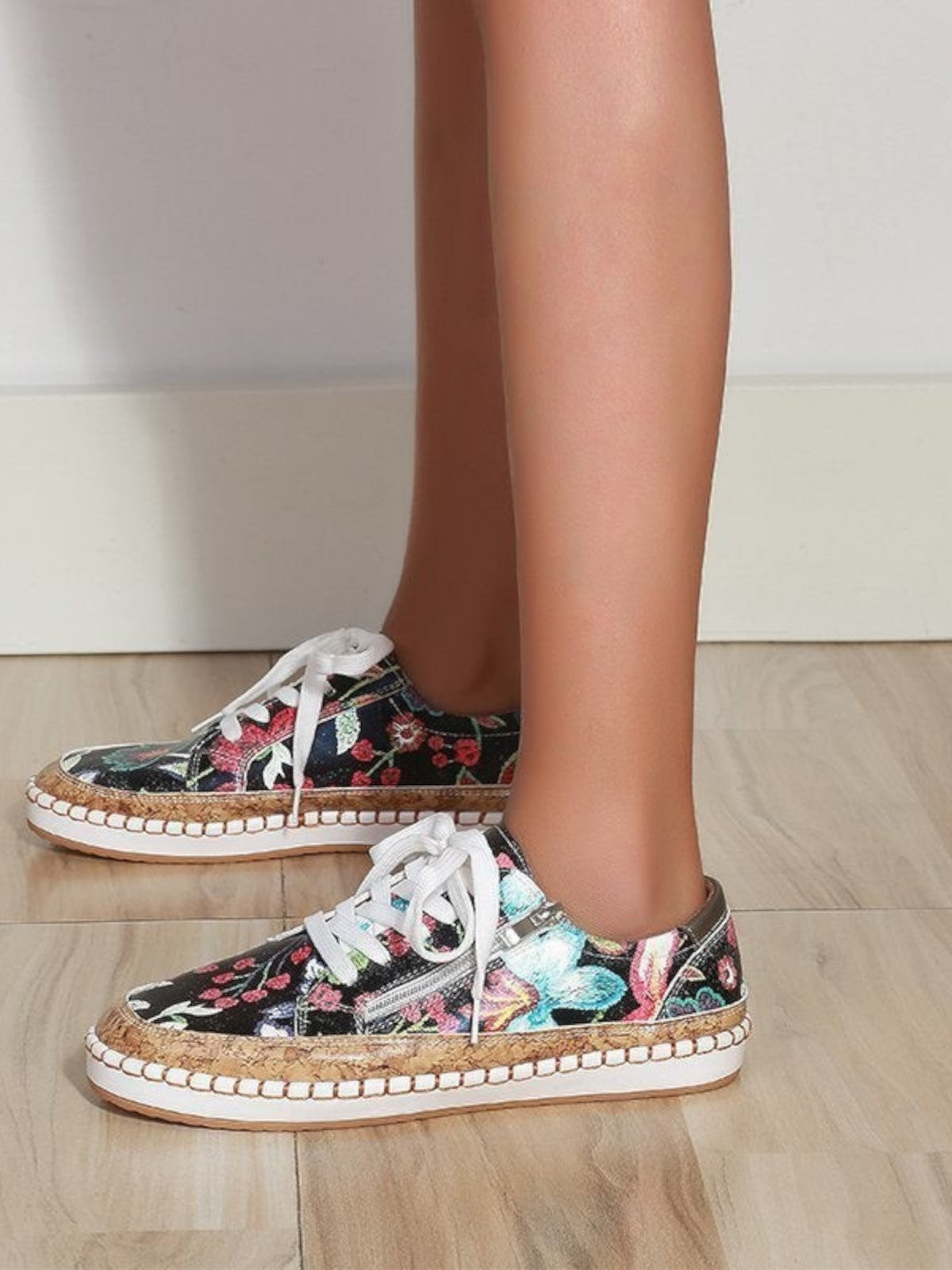 Evy Floral Color Print Sneakers