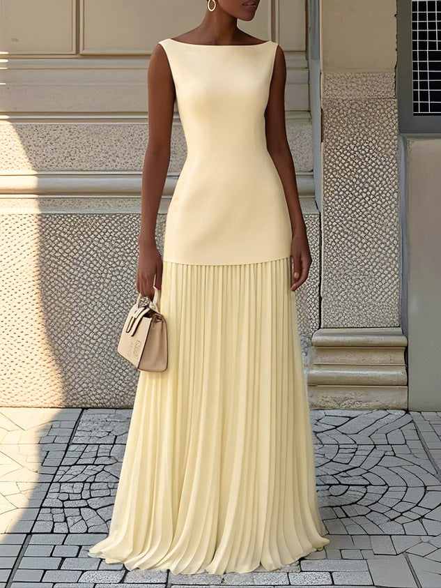 Brigitte – Long sleeveless pleated dress