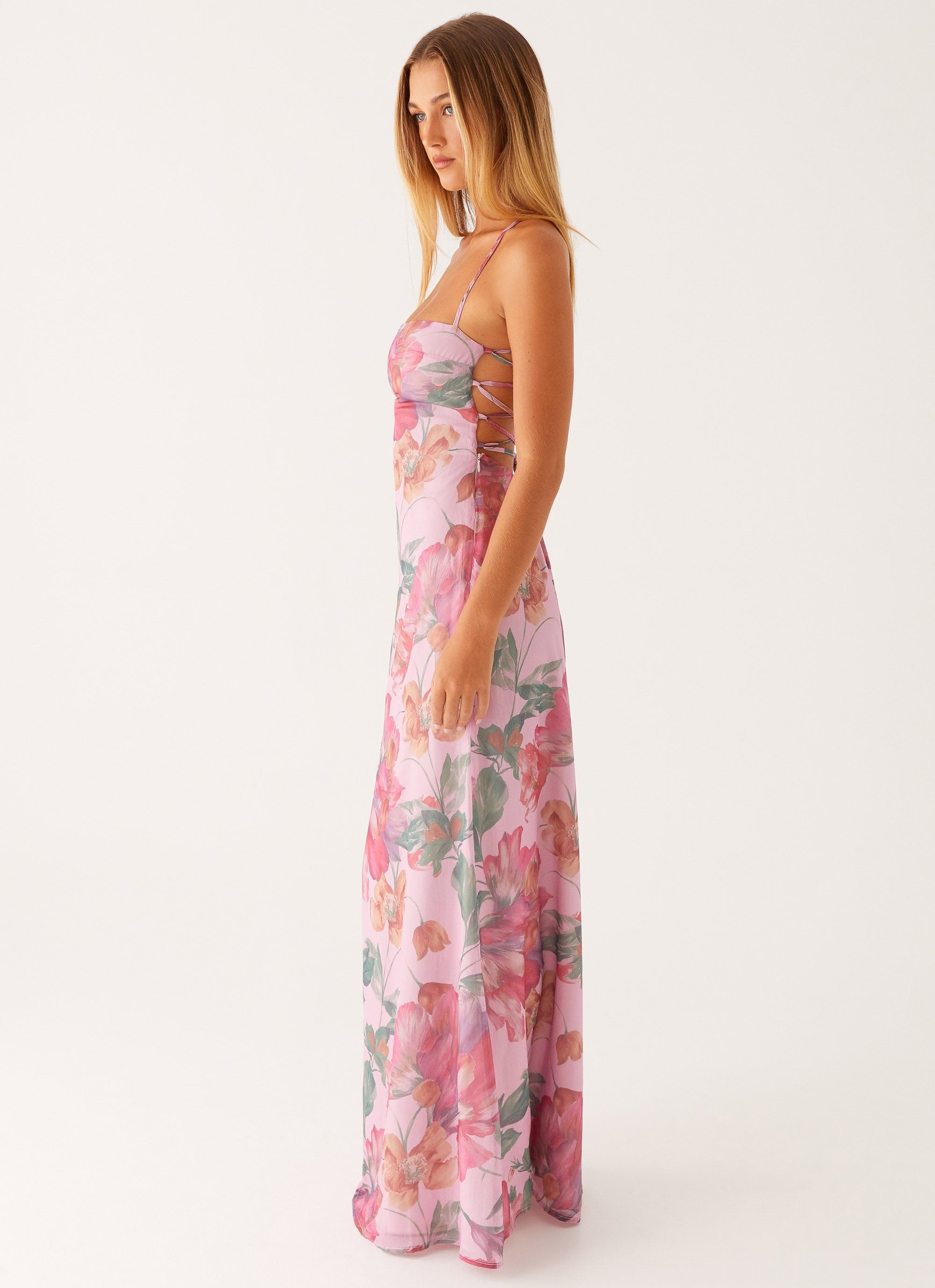 Peg – Floral Maxi Dress (Pink)