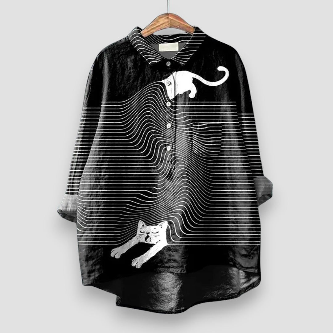 Geraldine | Women's Shirt with Dog Print