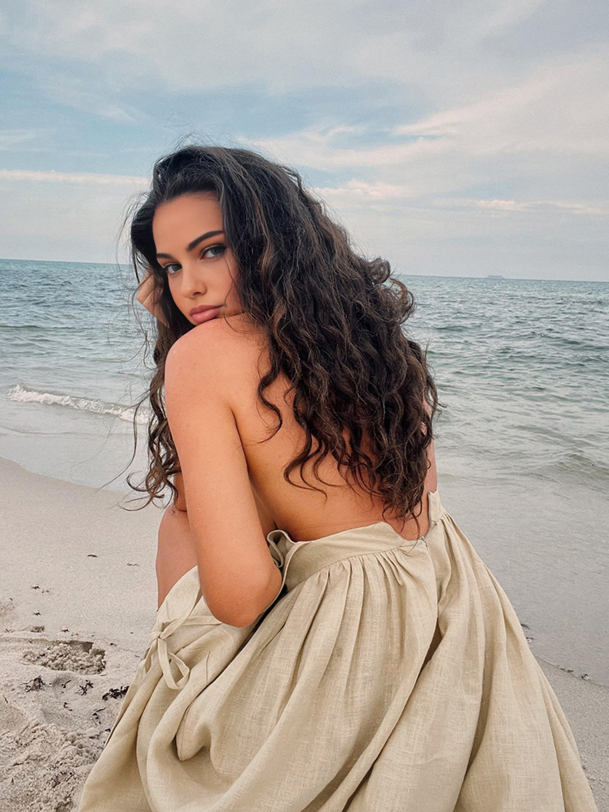 Elara Backless Cotton-Linen Maxi Dress